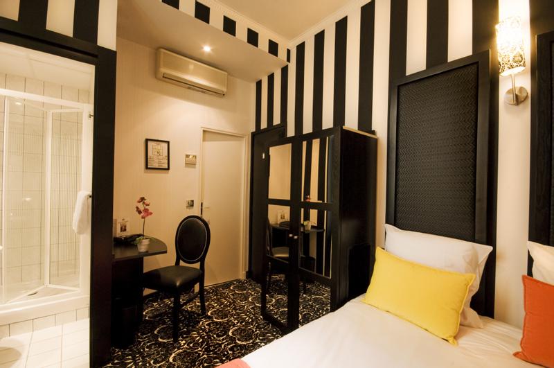 Single Room 118 Sq Ft On Average Hotel Peyris Opera Paris